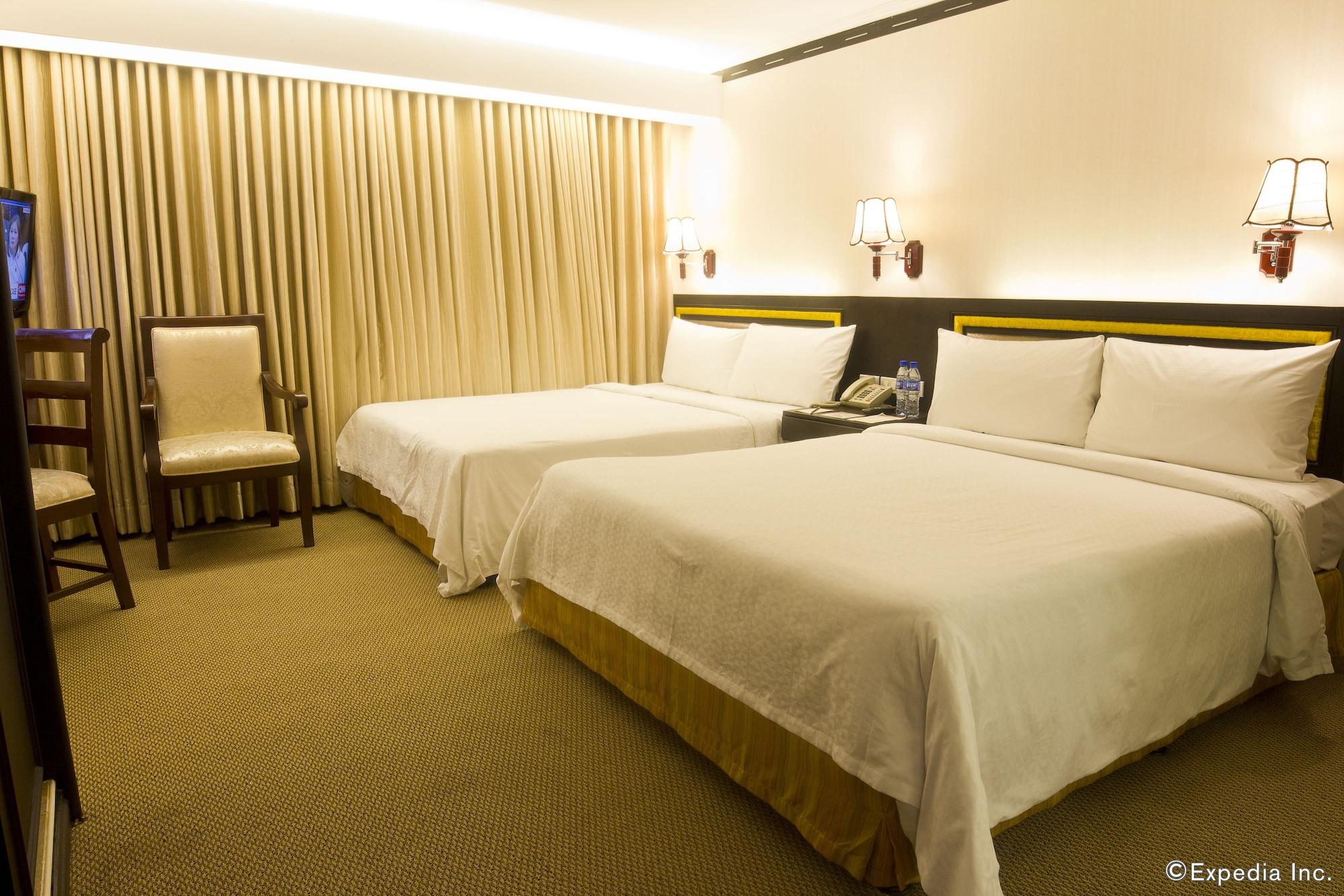 Bayview Park Hotel Manila Bagian luar foto