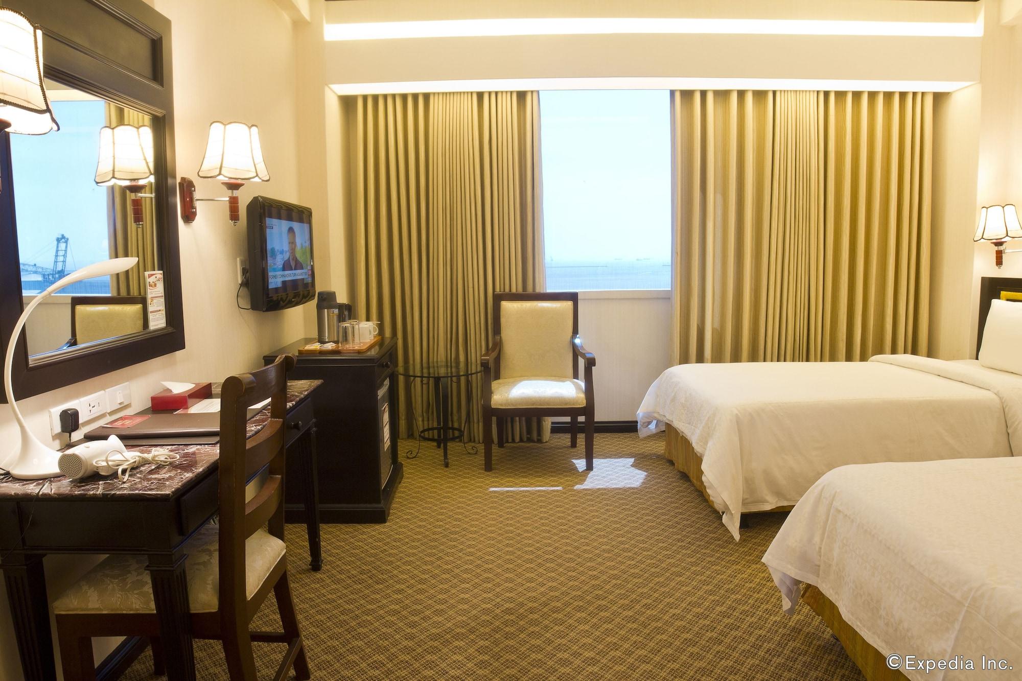 Bayview Park Hotel Manila Bagian luar foto