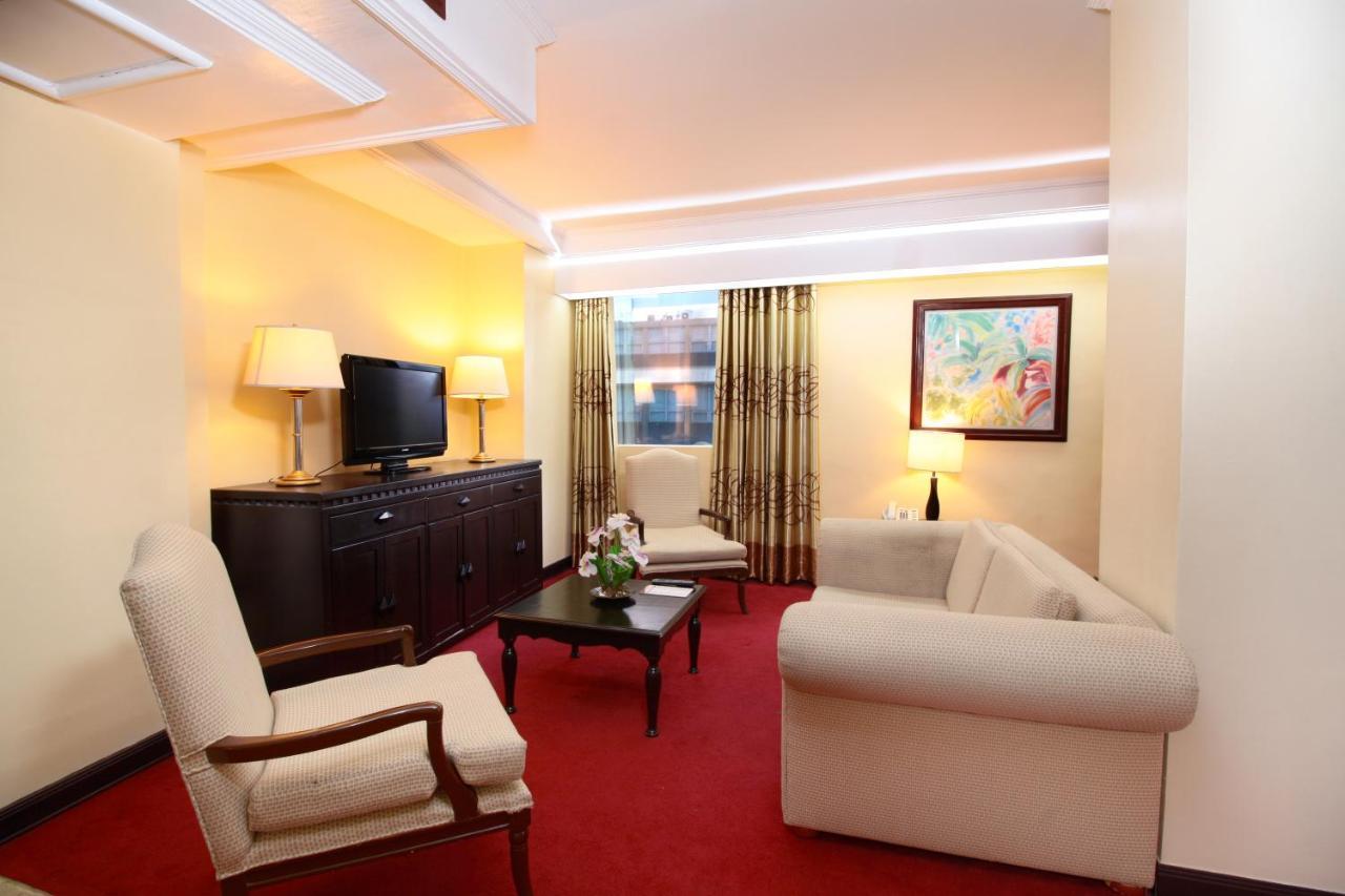 Bayview Park Hotel Manila Bagian luar foto