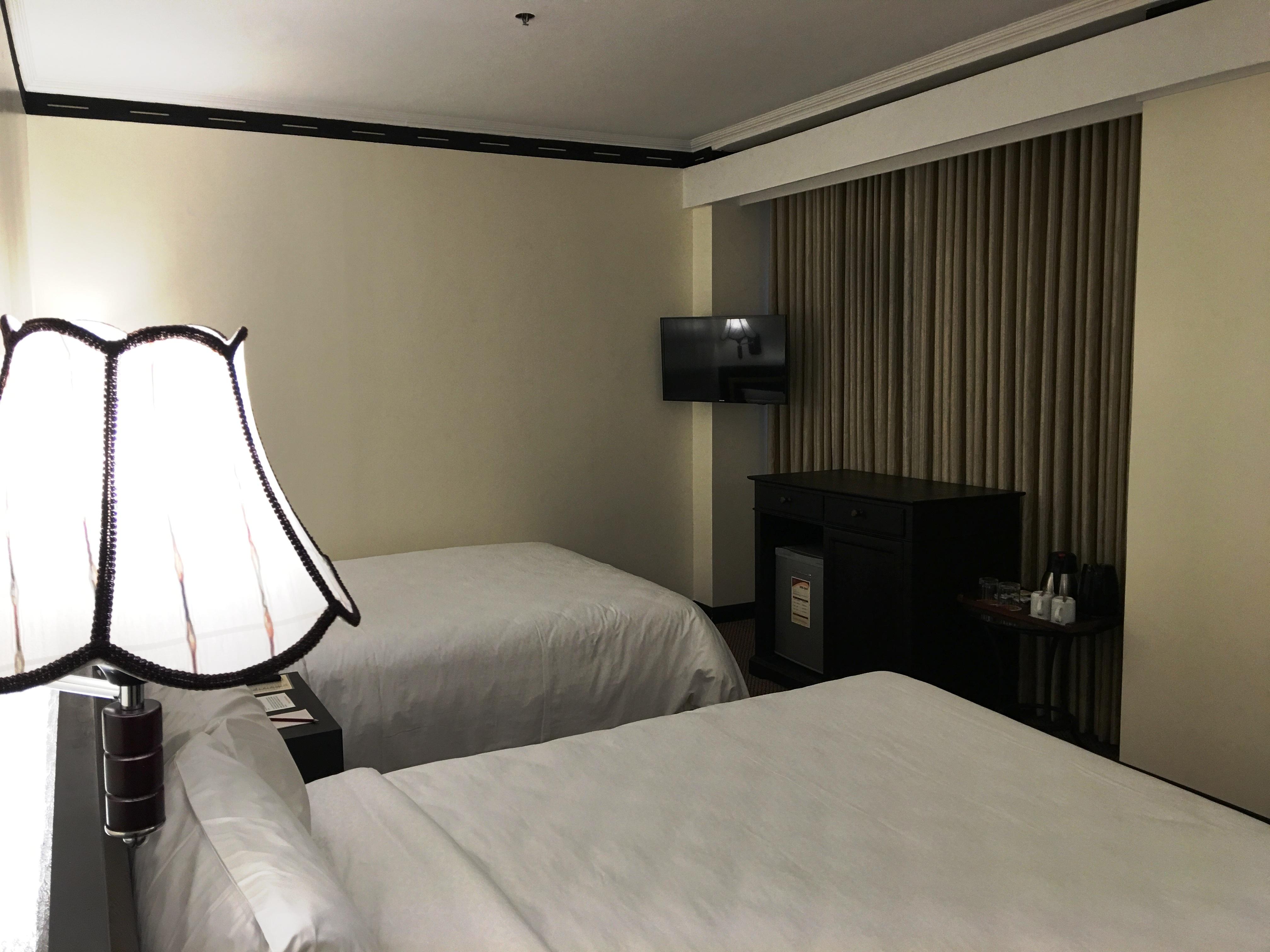Bayview Park Hotel Manila Bagian luar foto