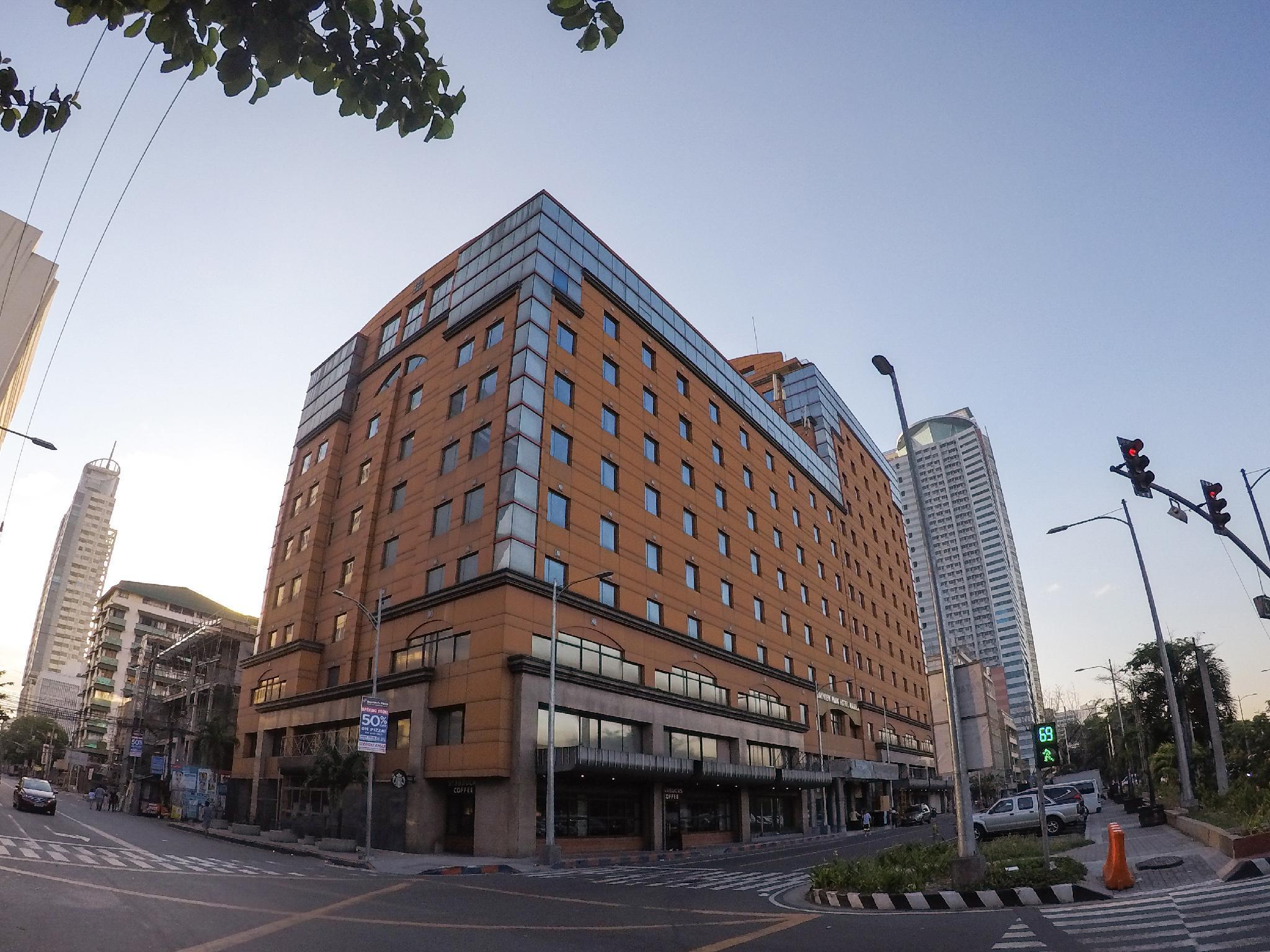 Bayview Park Hotel Manila Bagian luar foto
