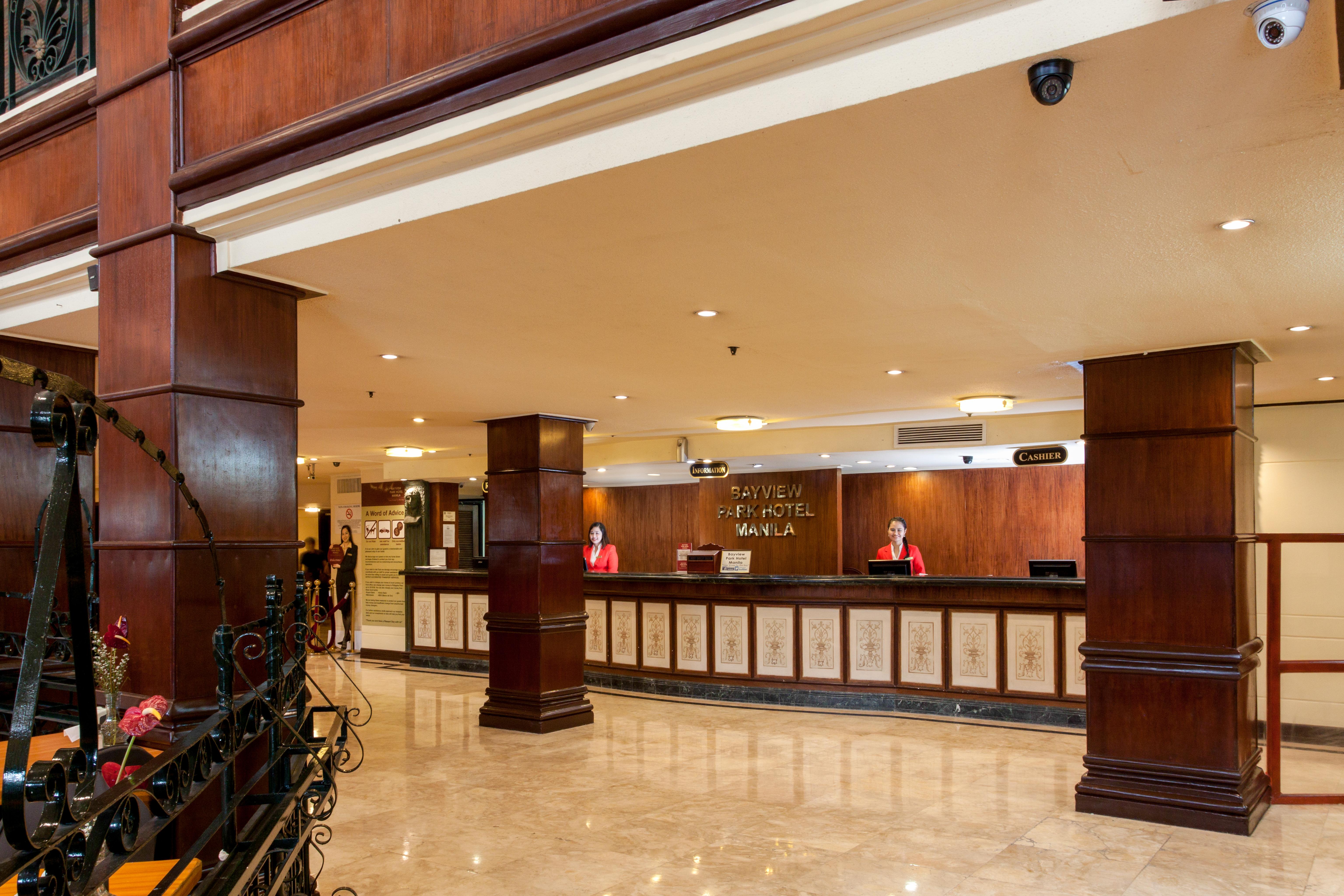 Bayview Park Hotel Manila Bagian luar foto